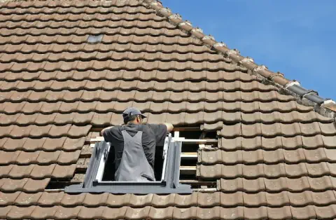 Pose de velux - Saint-Laurent-en-Caux
